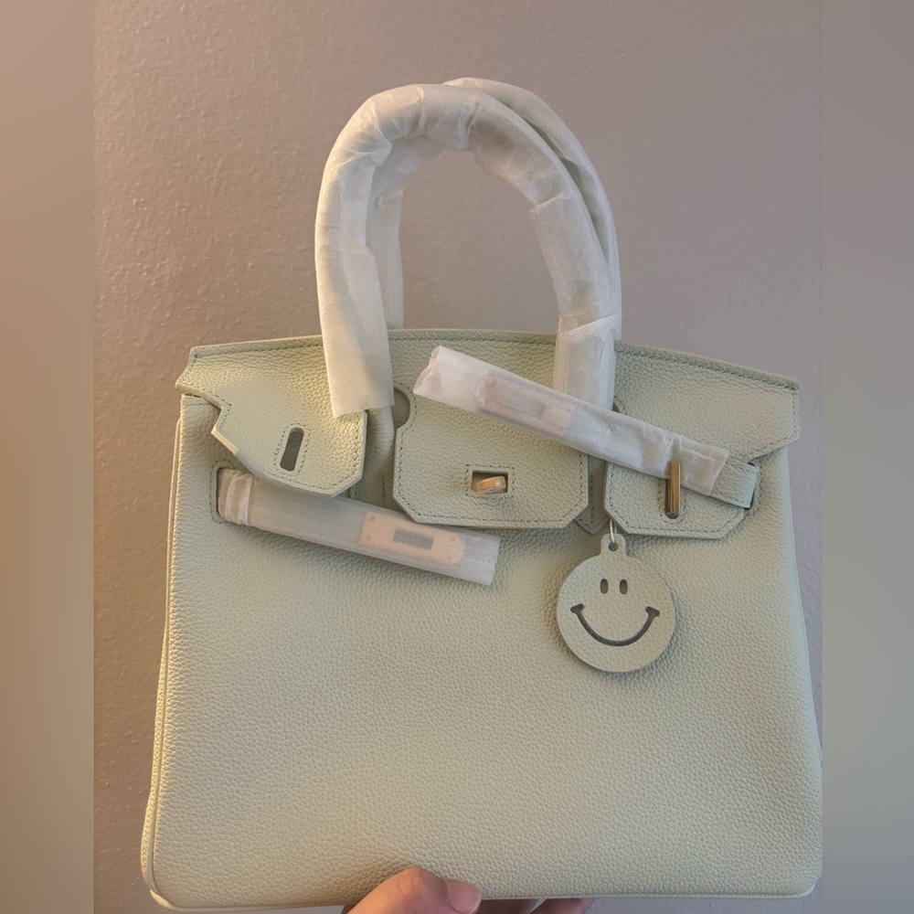 Fashion Togo-leather handbag MintGreen with charms keys locks dust bag